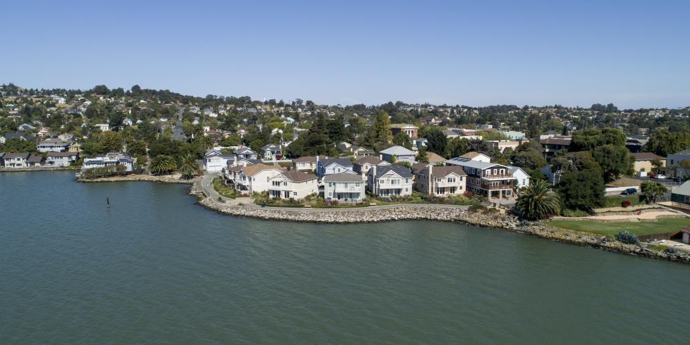 An aerial photo of homes along the Bay's edge in Benicia.
